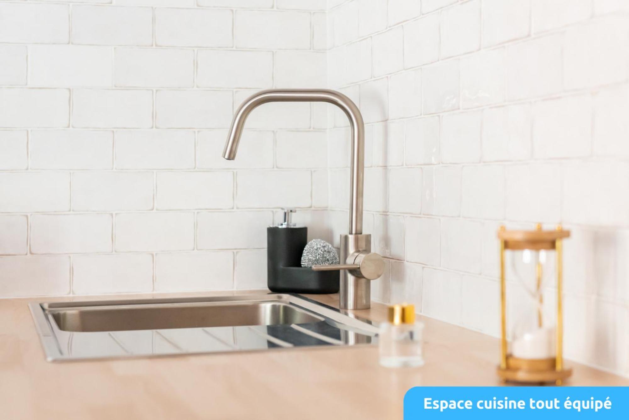 Lou Baou - Calme - Lumineux - Wifi Apartment Gardanne Bagian luar foto